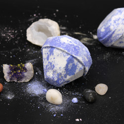 Bomba de Baño de Piedras Preciosas - Blanca y Azul