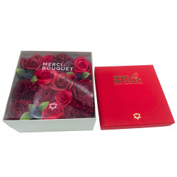 Caixa quadrada - Rosas vermelhas clássicas
