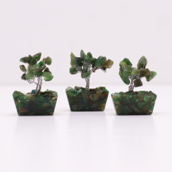 Mini árbol de piedras preciosas sobre base de orgonita - Aventurina verde (15 piedras)