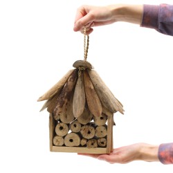 Caixa de madeira flutuante para abelhas e insectos