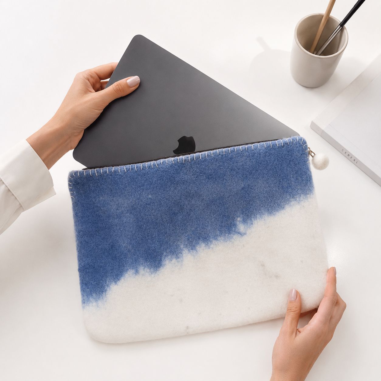 Funda de fieltro para portátil (hasta 14") - Horizonte Azul - Imagen 3