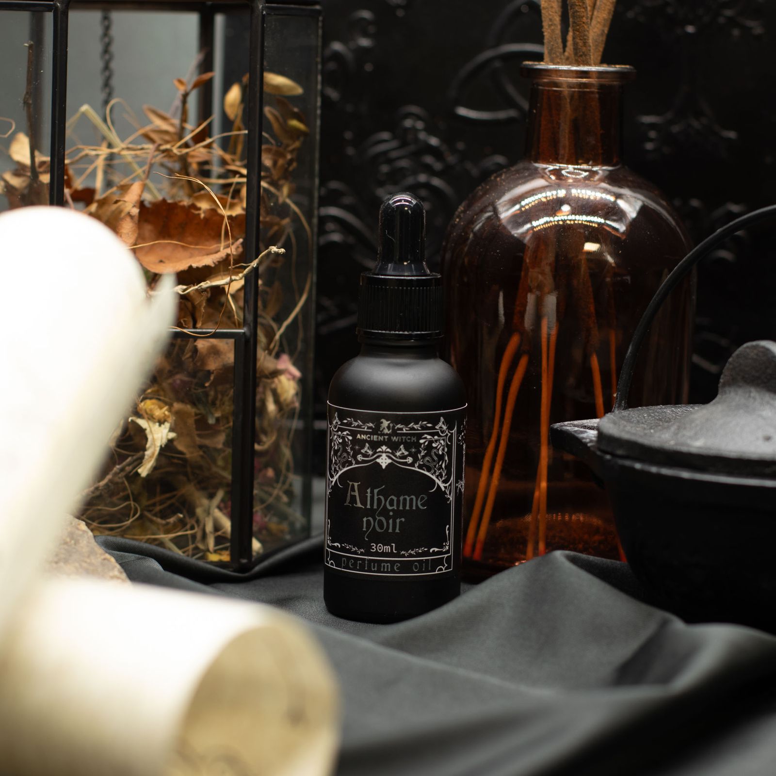 Antiguo Aceite Perfumado de Bruja - Atheme Noir - Imagen 10