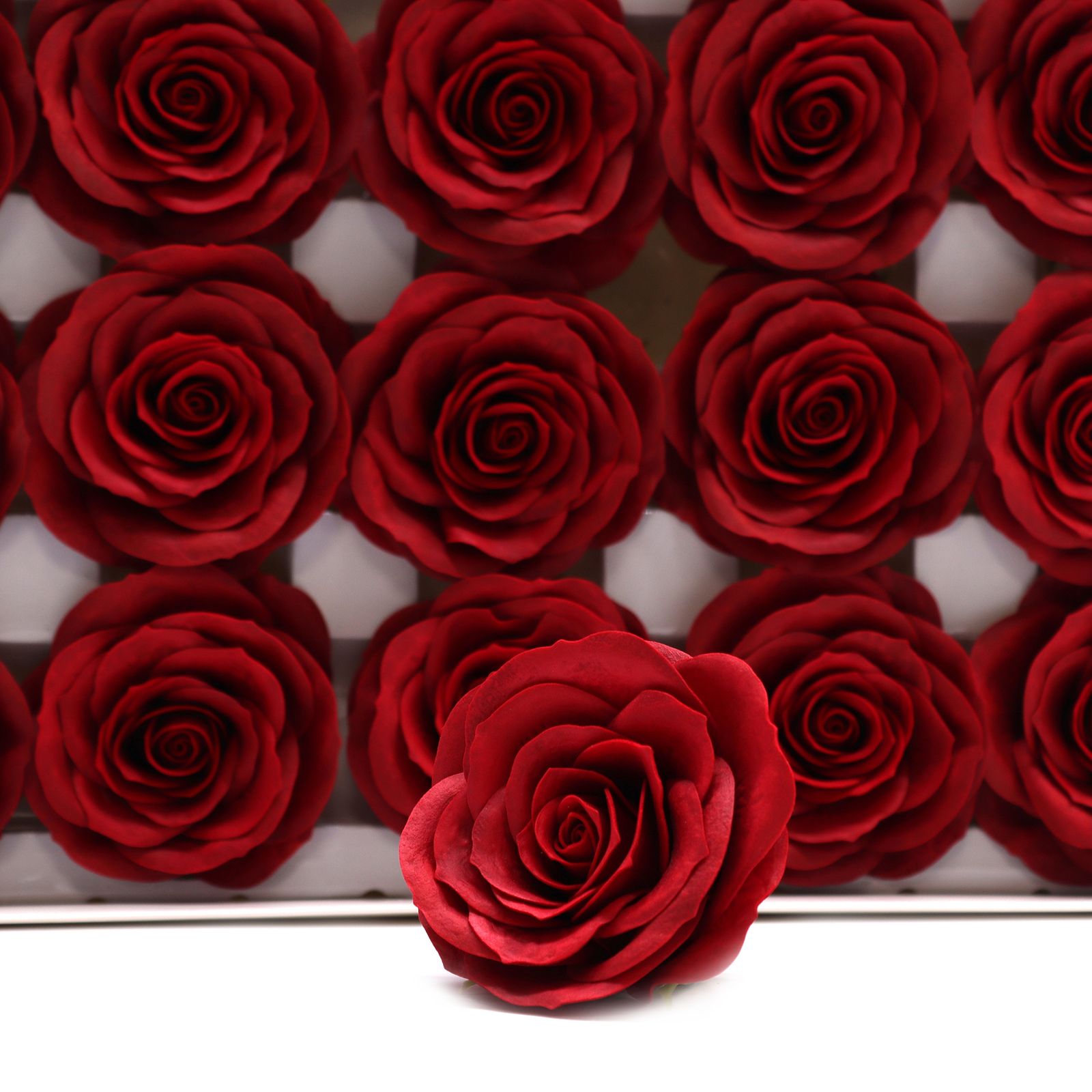 Flor de Jabón Artesanal - Grande Vintage Rose - Escarlata - Imagen 2