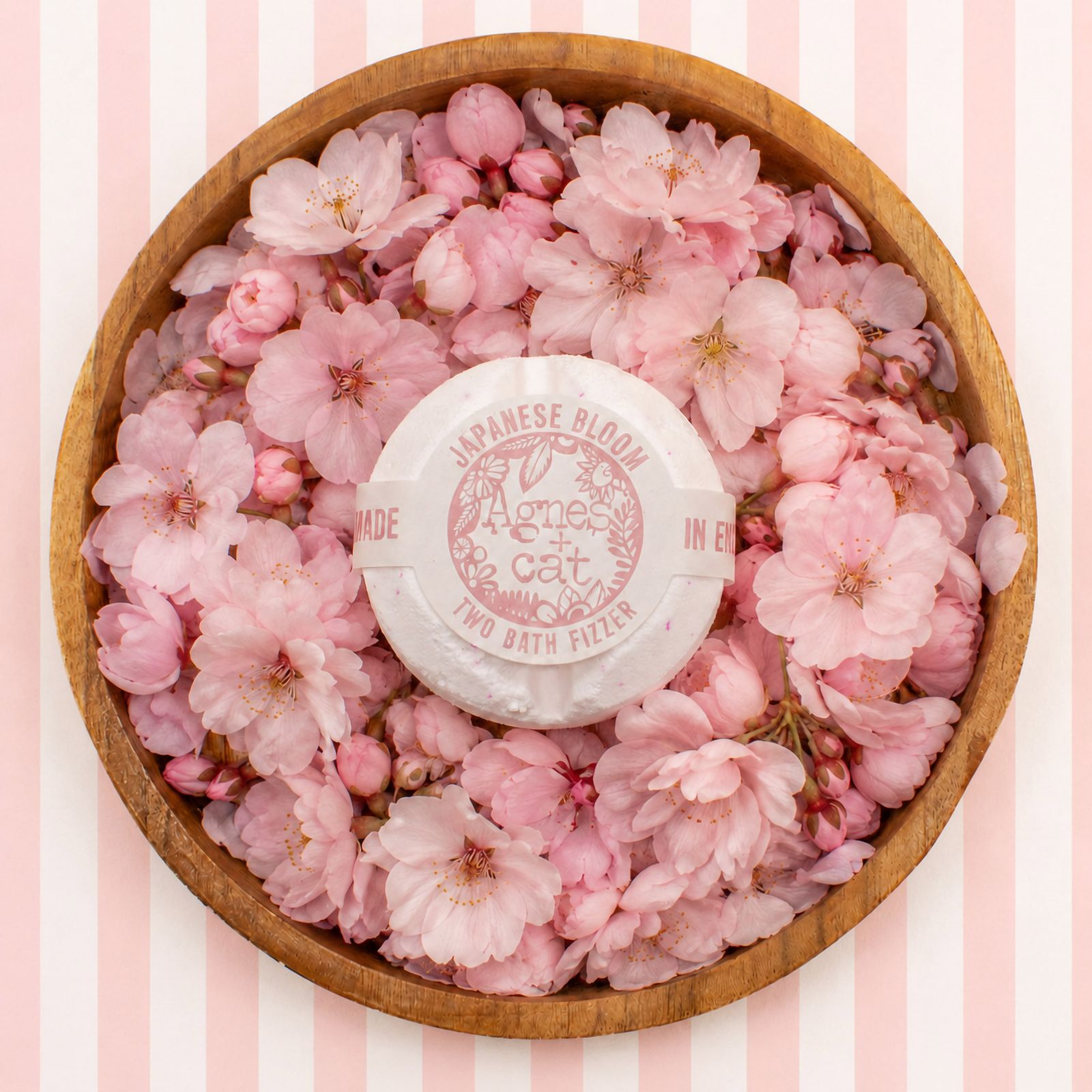 Conjunto de regalo de bombas de baño floral y cítricas de Agnes + Cat - Imagen 4